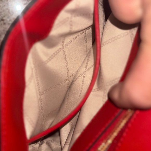 Michael Kors Whitney Bag, Studded on Red and Black leather, Chain Shoulder Bag - Picture 11 of 13